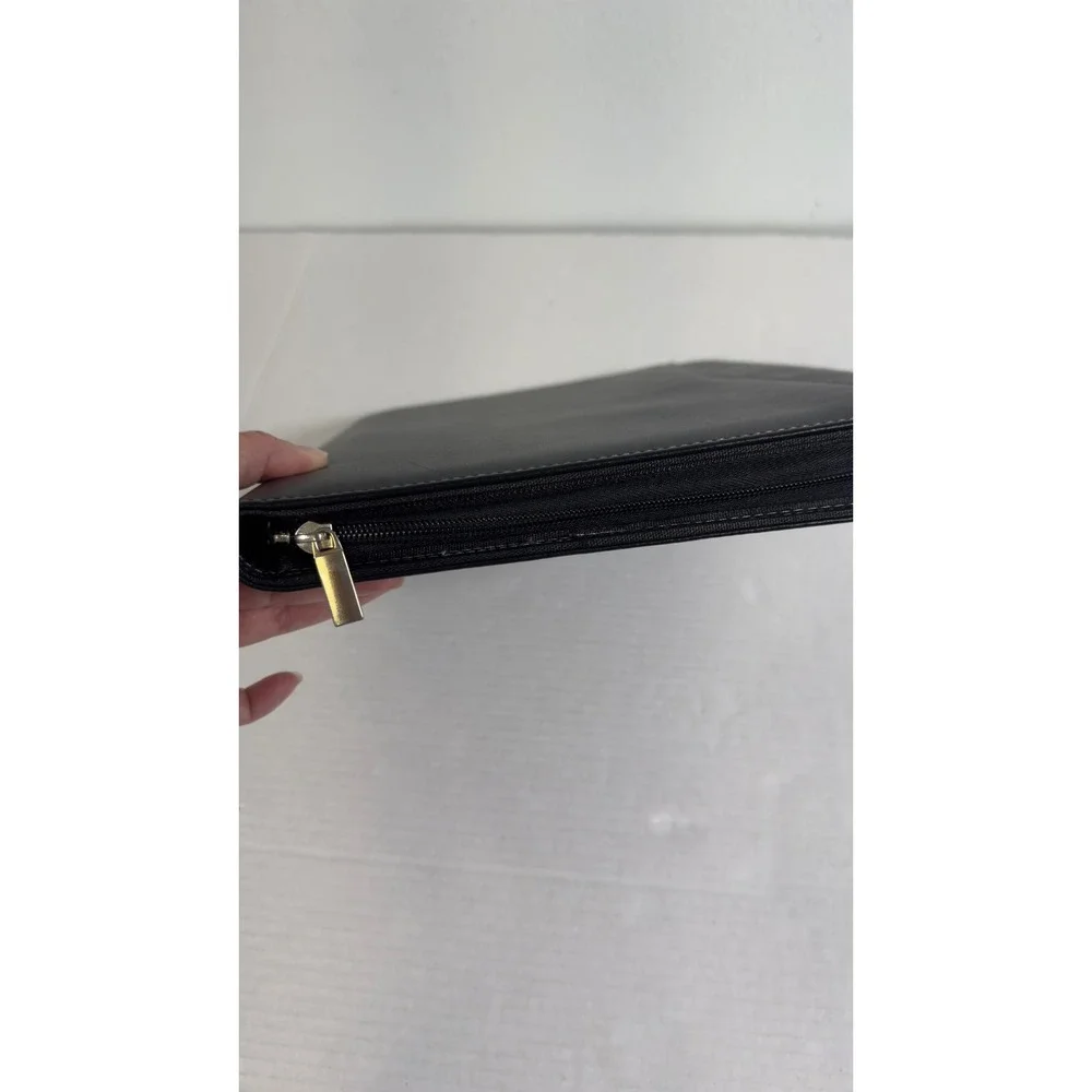 Mastery Prestige Portfolio Organizer Unisex Large Black Zip Padfolio